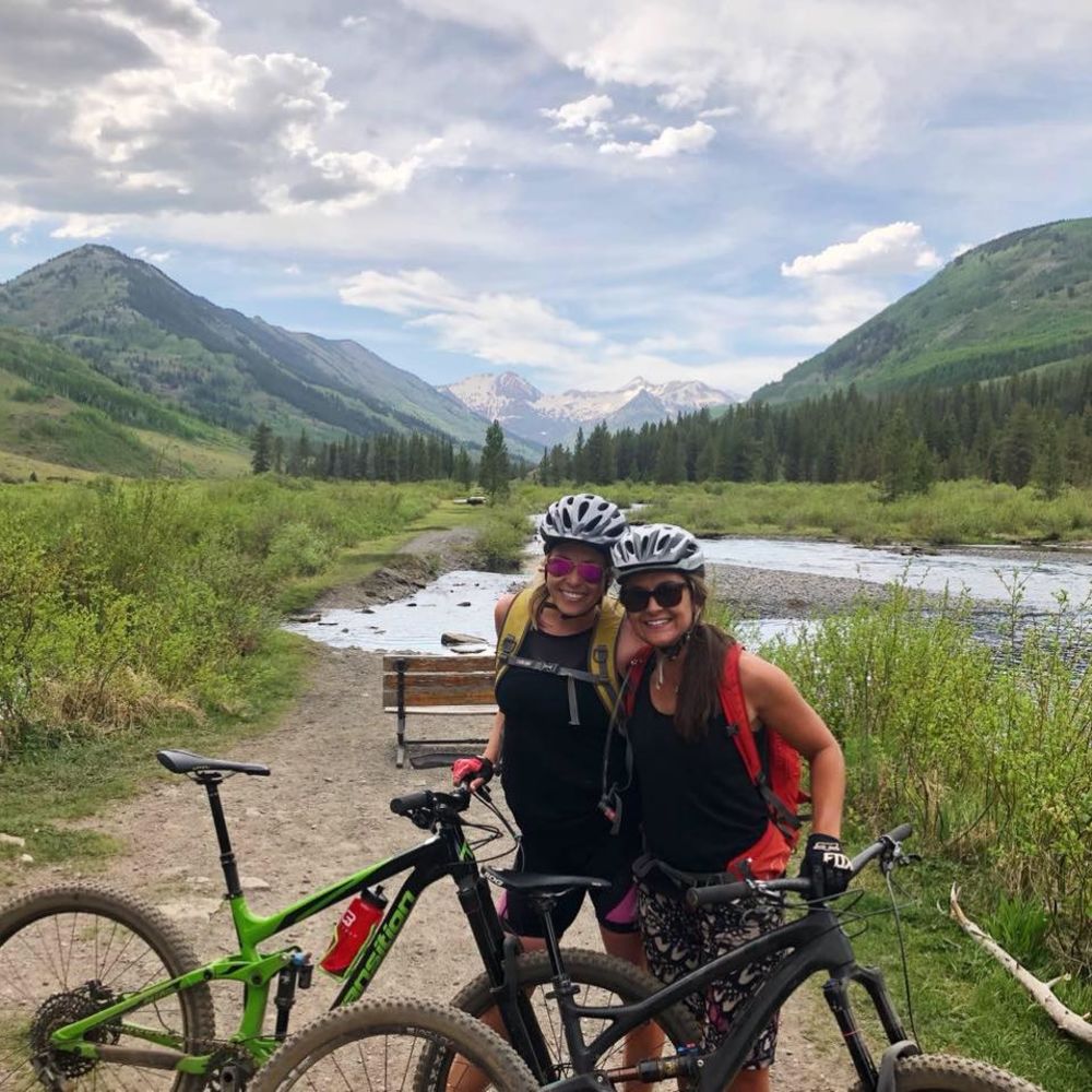 Meet your Posher, Taylor